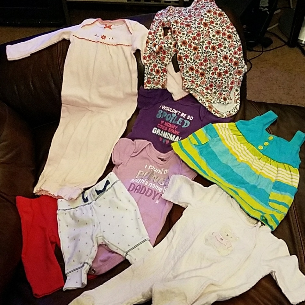 Lot of 11 Newborn Baby Girl Clothes